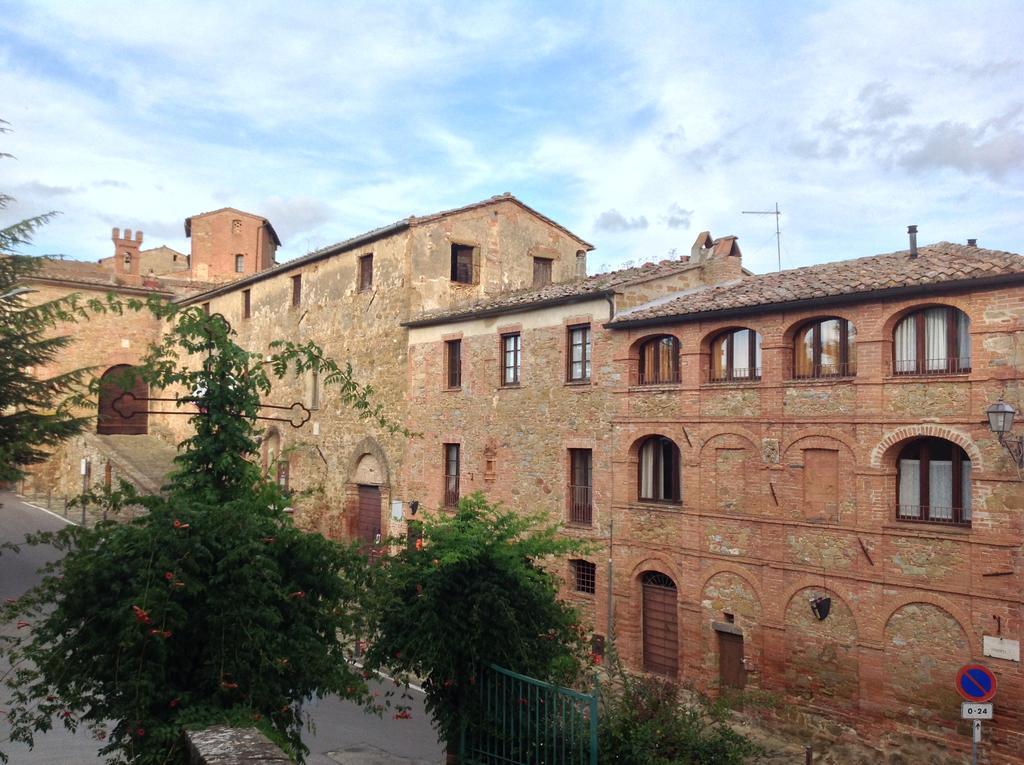 Hotel Borgo La Grancia Montisi Exterior foto